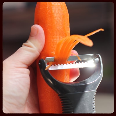 julienne tool with lemon peeler