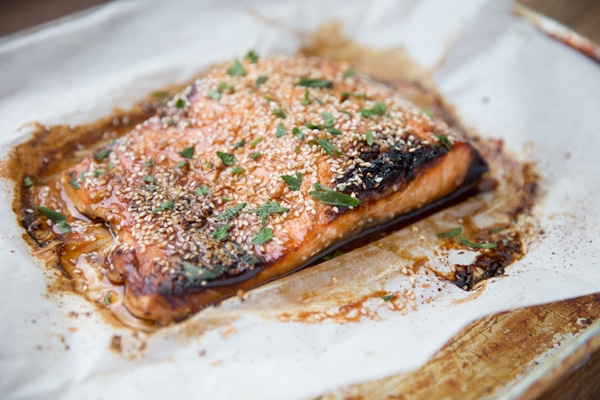 Honey Sriracha Salmon – Busy in Brooklyn